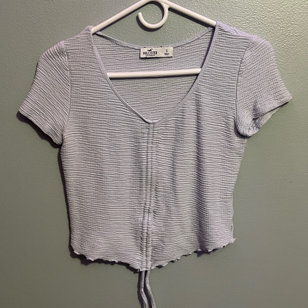 Hollister top